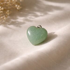 Green aventurine gemstone pendant